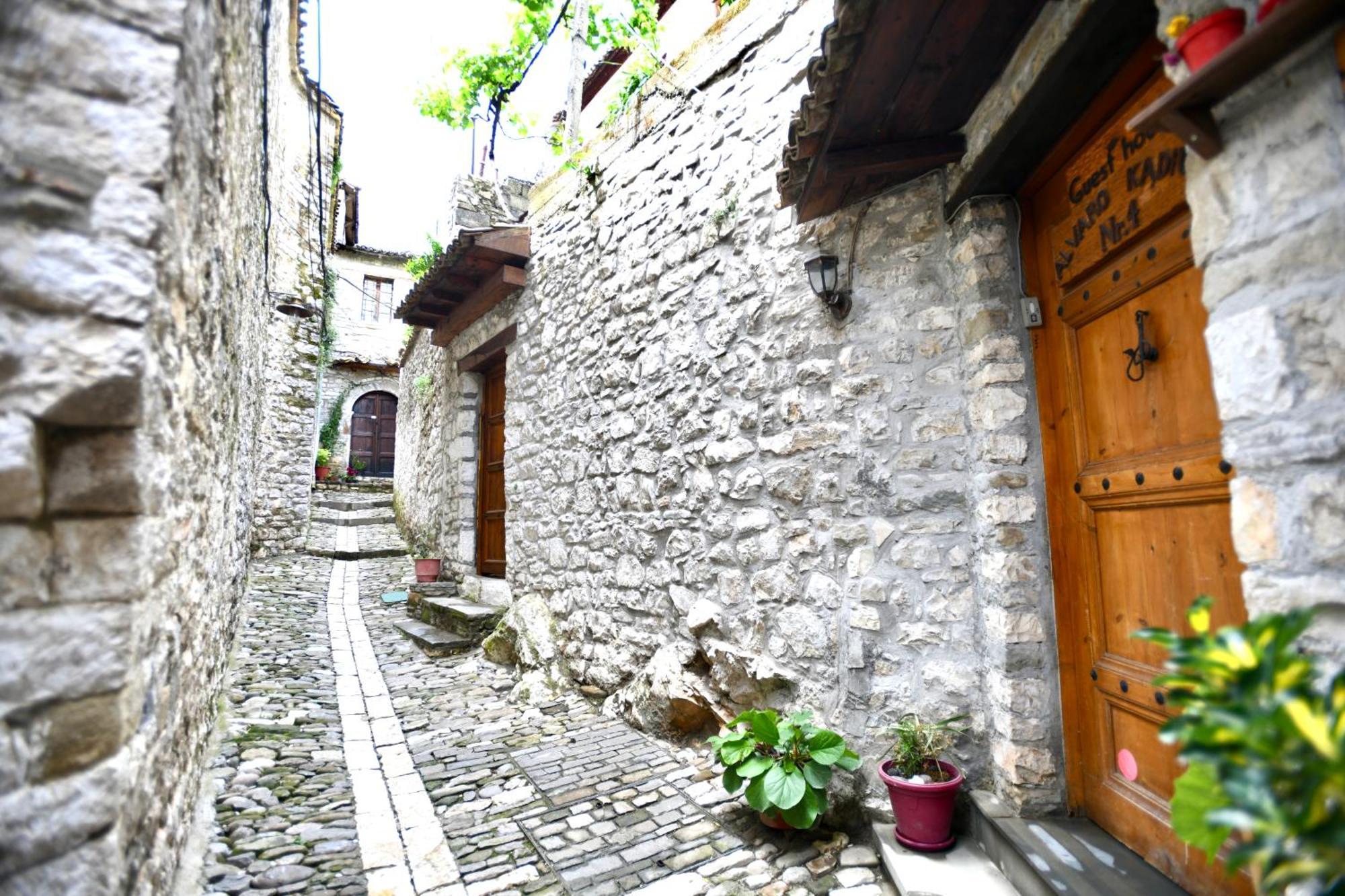 Guesthouse Alvaro Kadiu Berati Exterior foto